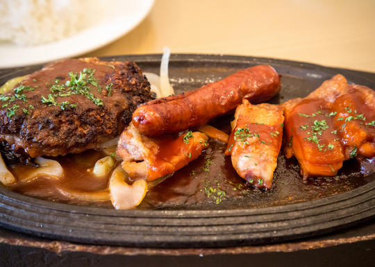 Son's hamburg plate
