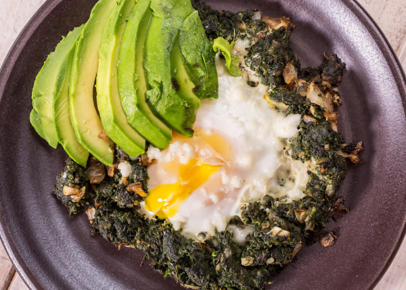 spinach shakshuka