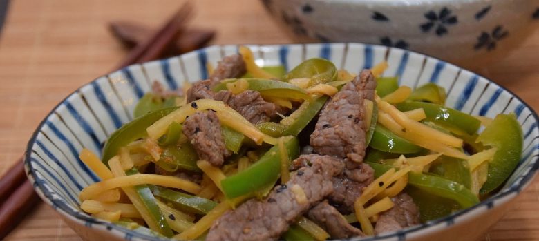 Chinjao Rōsu / Stir-Fry with green Pepper and Beef / 青椒肉絲
