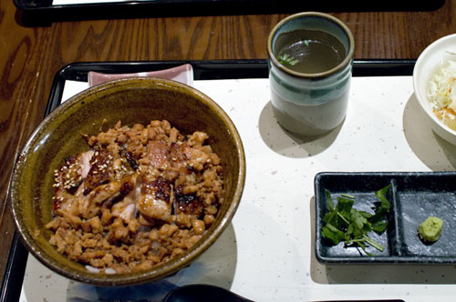 Torisen: Mitsukoshimae- bento.com listing