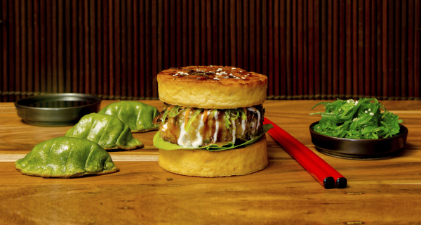 Okonomiyaki Tofu Burger Set | Asian Inspirations