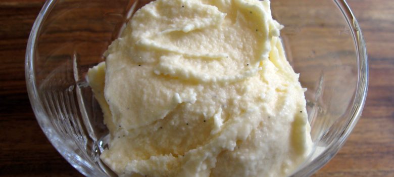 Super Easy Vanilla Ice-cream – Hiroko's Recipes