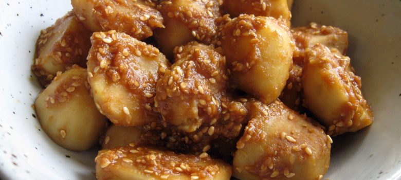 ‘Goma-ae’ Satoimo (Taro) – Hiroko's Recipes