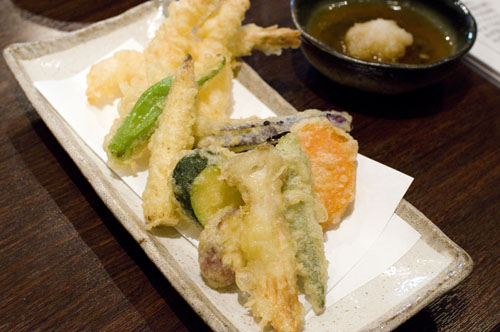 Yuuya Urayoko: Yokohama Sta.- bento.com listing
