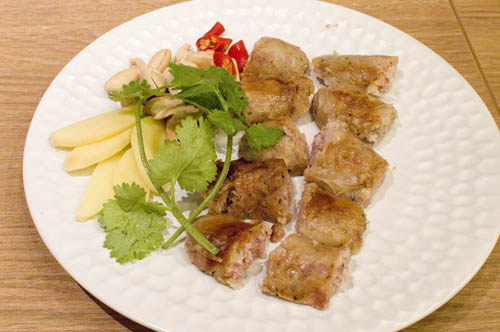 Somtum Der: Toranomon- bento.com listing