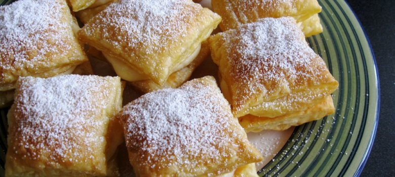 Super Easy Vanilla Custard Puffs – Hiroko's Recipes