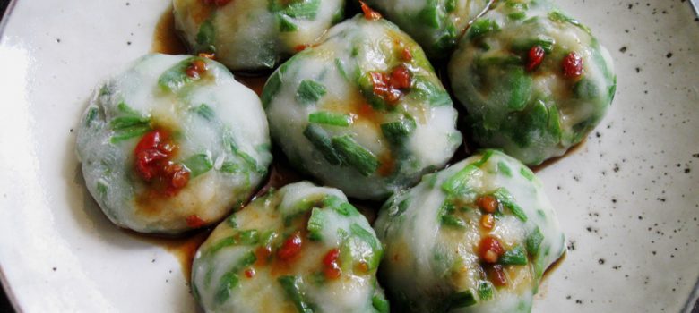 Garlic Chives Mochi – Hiroko's Recipes