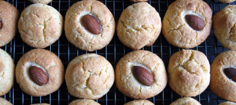 Almond Cookies – Hiroko's Recipes