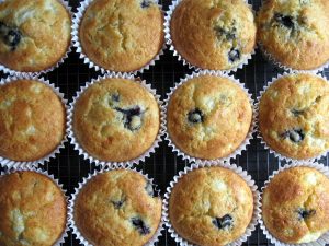 Cottage Cheese & Blueberry Cupcakes – Hiroko's Recipes