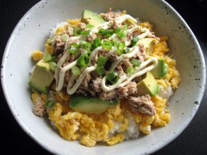 Tuna Mayo & Avocado Sushi Rice Bowl – Hiroko's Recipes
