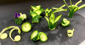 How to carve cucumber artistically but easy for your meal