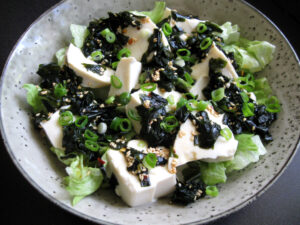 Tofu & Wakame Salad – Hiroko's Recipes