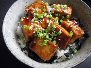 Spicy Teriyaki Tofu Rice Bowl – Hiroko's Recipes