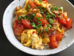 Tomato, Pork & Egg Rice Bowl – Hiroko's Recipes