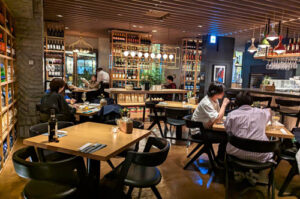 Obica Mozzarella Bar: Nishi-Shinjuku- bento.com listing