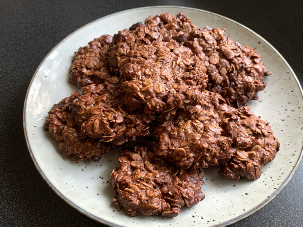 Cocoa Oats & Almond Cookies – Hiroko's Recipes