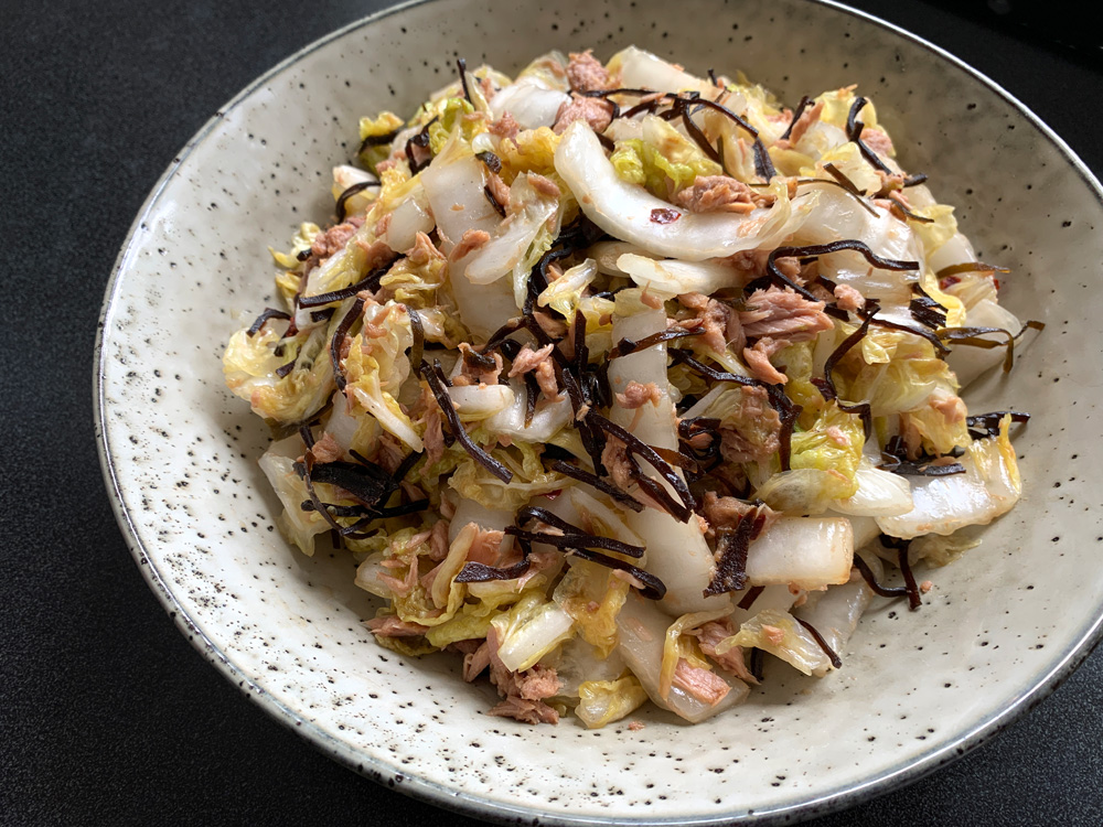 Kombu (Kelp), Wombok & Tuna Salad – Hiroko's Recipes