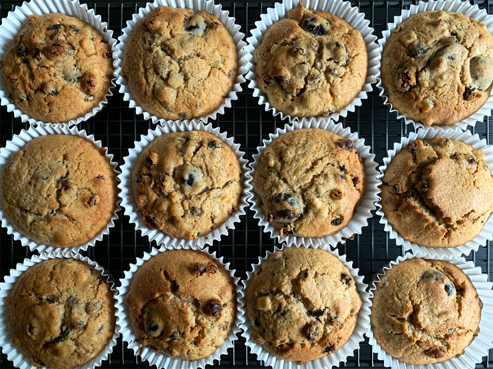 Mixed Dried Fruit Cupcakes – Hiroko's Recipes