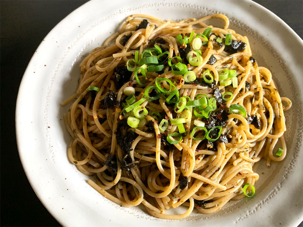 Nori Spaghetti with Garlic Butter & Soy Sauce – Hiroko's Recipes