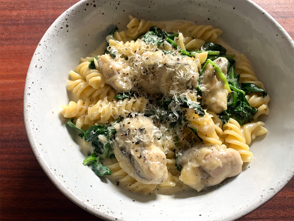 Creamy Oysters & Spinach Pasta – Hiroko's Recipes