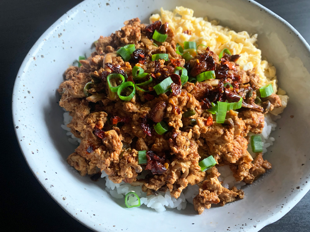 Tofu Soboro & Mushroom Rice Bowl – Hiroko's Recipes