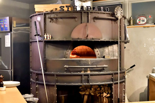 Pizza Report  - Strada: Azabu-Juban