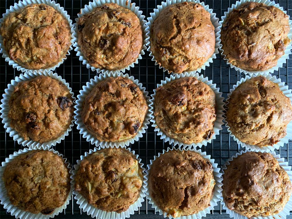 Apple Sauce & Carrot Muffins – Hiroko's Recipes