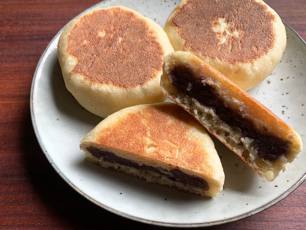 Frying Pan ‘An Pan’ (Sweet Azuki Paste Stuffed Buns) – Hiroko's Recipes