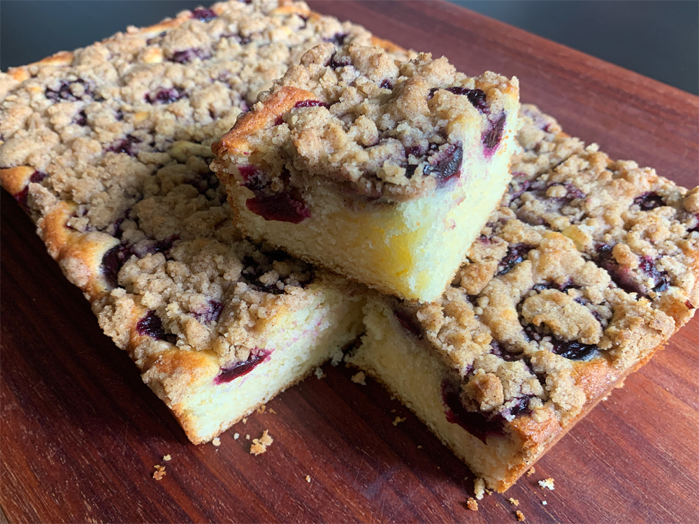 Cherry Crumble Cake – Hiroko's Recipes