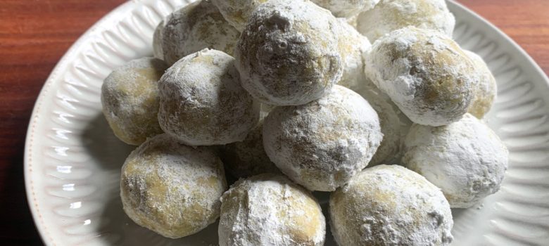 Pistachio Snowball Cookies – Hiroko's Recipes