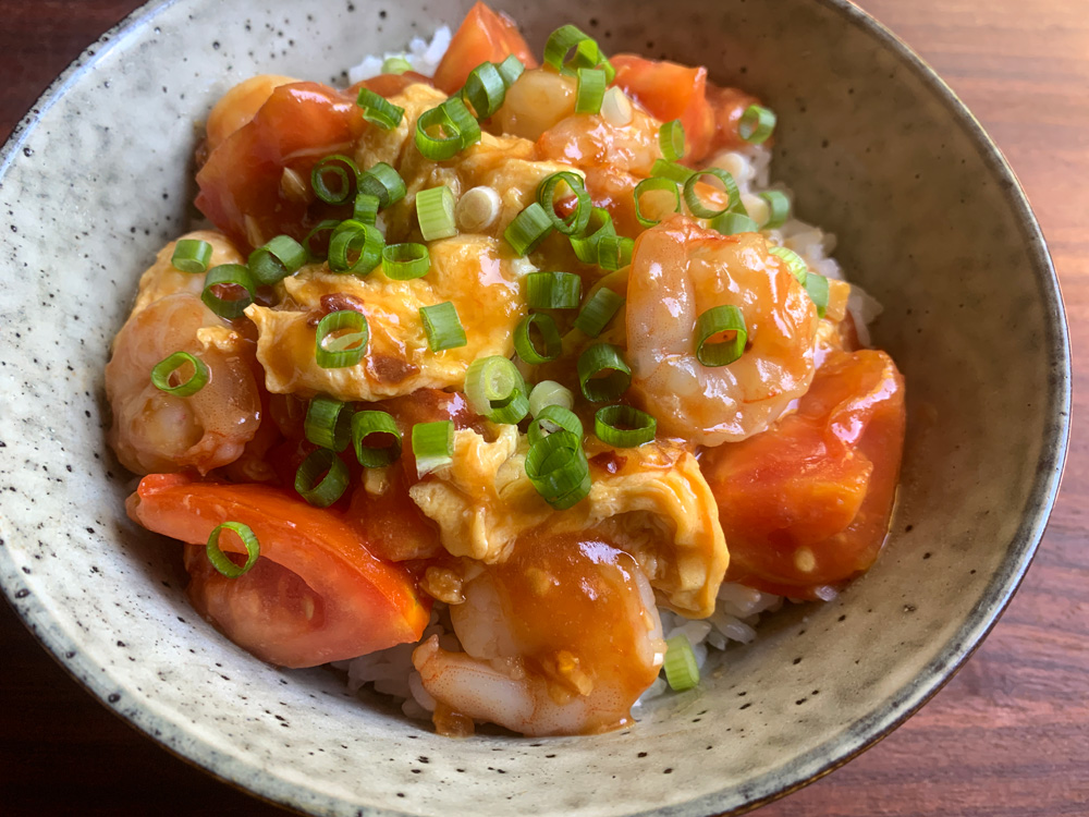 Prawn, Egg & Tomato Rice Bowl – Hiroko's Recipes