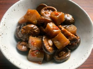 Scrumptious Shiitake & Konnyaku (Konjac) – Hiroko's Recipes