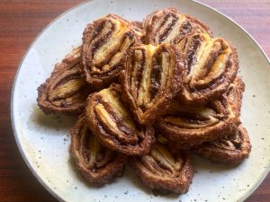 Cocoa Puff Pastry Biscuits – Hiroko's Recipes