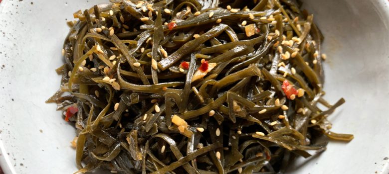 Stir-fried ‘Kombu’ (Kelp) with Garlic & Sesame Oil – Hiroko's Recipes