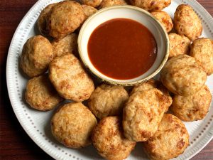 Spicy Chicken & Potato Nuggets with Gochujang Sauce – Hiroko's Recipes