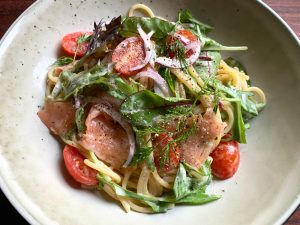 Smoked Salmon Salad Spaghetti – Hiroko's Recipes