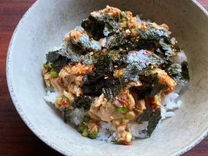 Super Easy Canned Mackerel Rice Bowl – Hiroko's Recipes