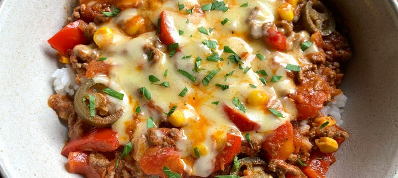 Cheesy Mexican Beef Mince Rice Bowl – Hiroko's Recipes