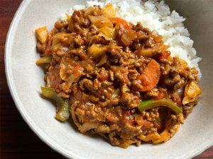 Easy Mince & Vegetable Curry – Hiroko's Recipes
