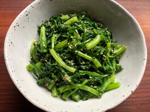 Shungiku (Edible Chrysanthemum) ‘Namul’ – Hiroko's Recipes